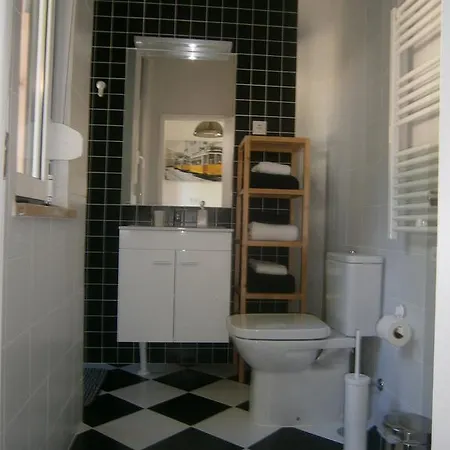 The Estrela Apartment Lisbon Room photo